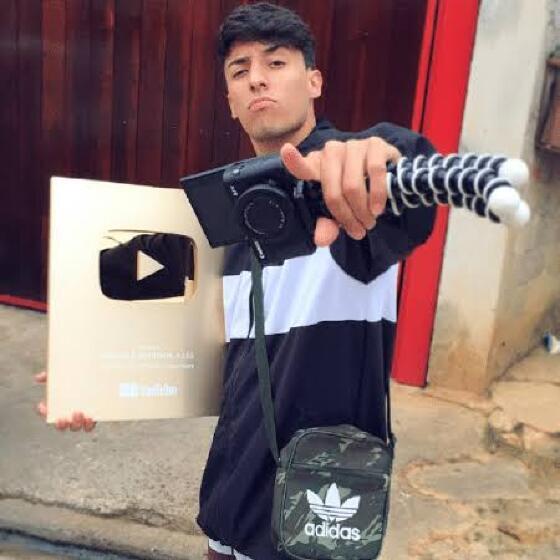 Carlos Henrique youtuber 