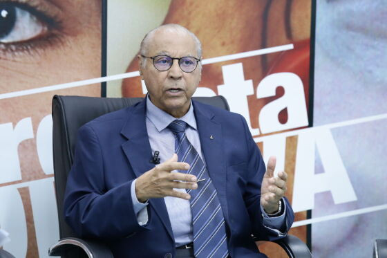 Júlio Campos