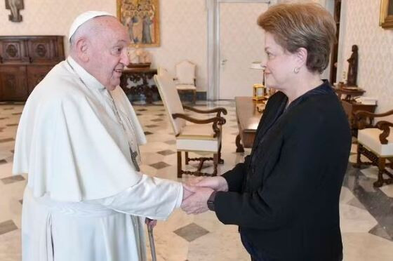 Dilma e Papa