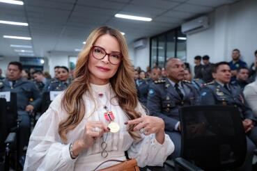 Virginia Mendes homenagem PM