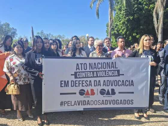Ato em defesa