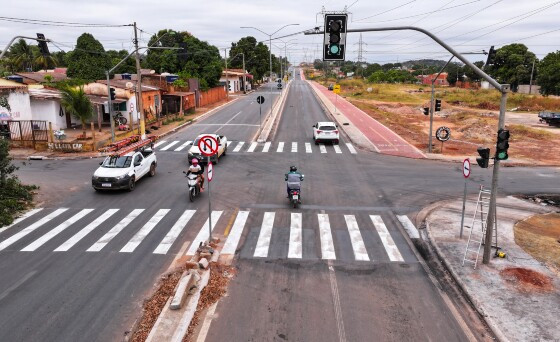 Semáforo Contorno Leste