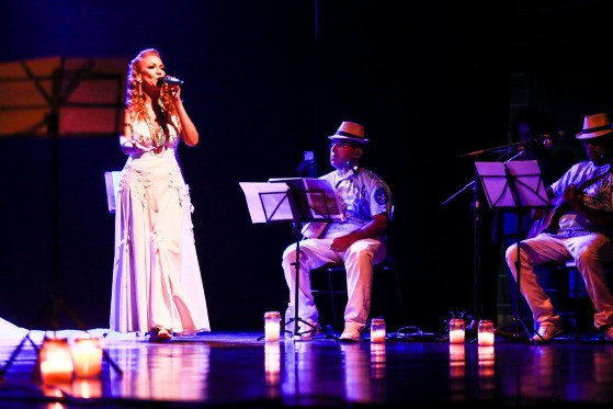Rita Cassia canta Clara Nunes