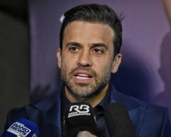 PABLO MARÇAL MICROFONES.jpeg