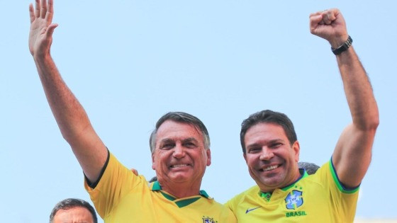 BOLSONARO E RAMAGEM.jpeg