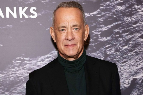 TOM HANKS .jpg