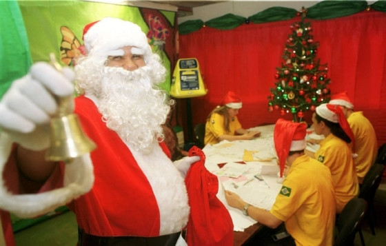 PAPAI NOEL DOS CORREIOS.jpg