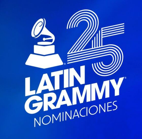 GRAMMY LATINO 25.jpeg