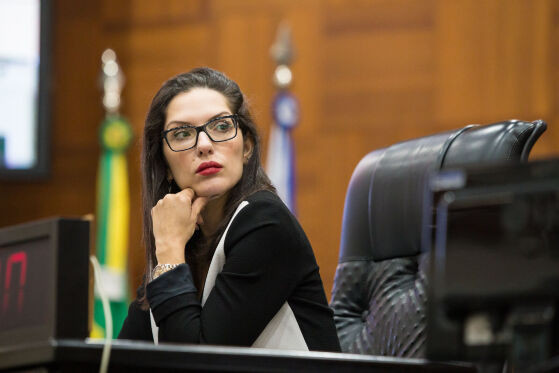 A vice-presidente da Assembleia Legislativa, Janaina Riva (MDB)