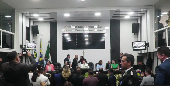 mesa diretora cuiaba