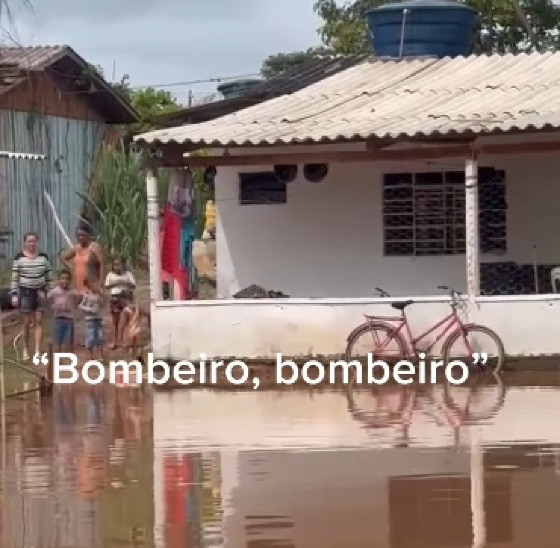 Bombeiro criança