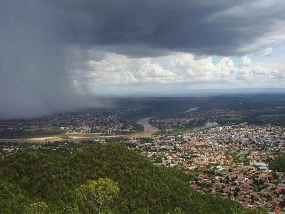 Barra do garças chuva