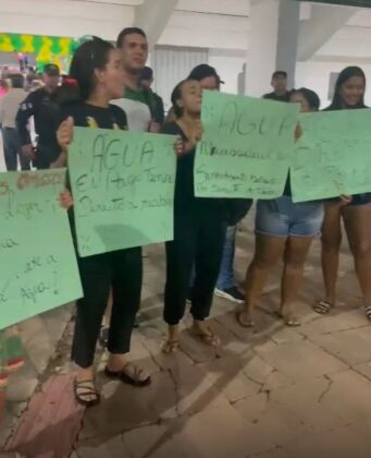 protesto água fiotão 