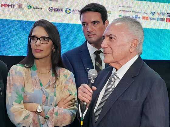 Michel Temer, Janaina Riva, Léo Bortolin