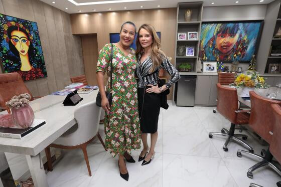 CRIS CUIABA E VIRGINIA MENDES