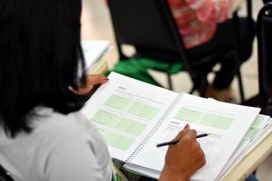 estudante aula sala de aula