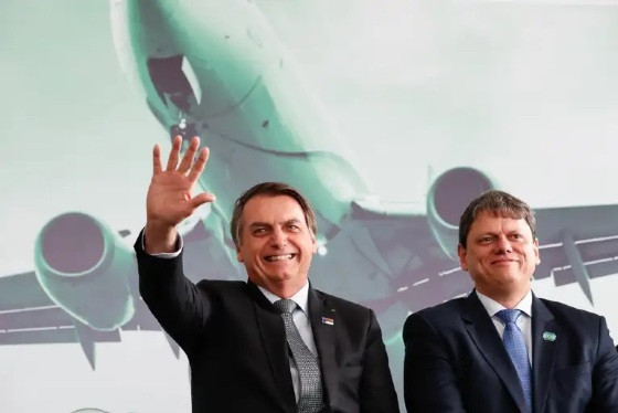 Jair Bolsonaro e Tarcísio de Freitas