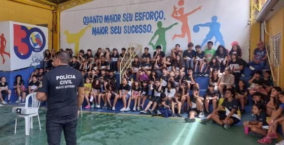ESCOLA SEGURA.jpeg
