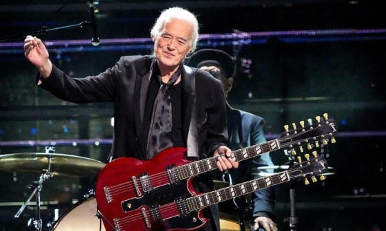 JIMMY PAGE GUITARRISTA DO LED ZEPLIN.jpg