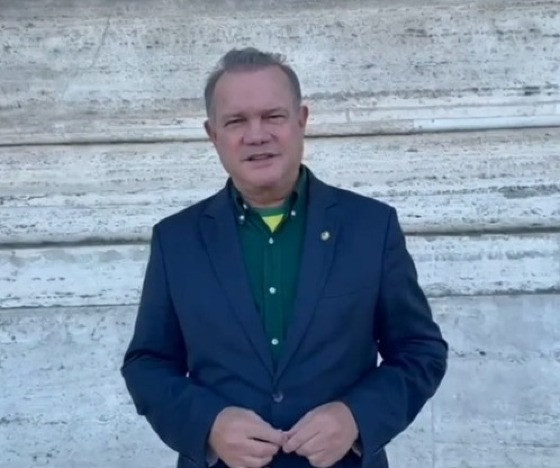 Wellington Fagundes senador parlamentar 