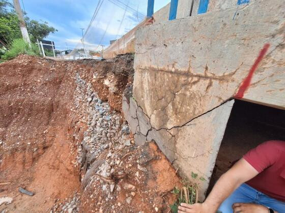 FALHAS NO COMPLEXO DO LEBLON.jpg
