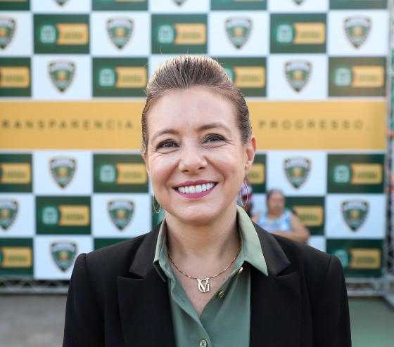 FLÁVIA MORETTI