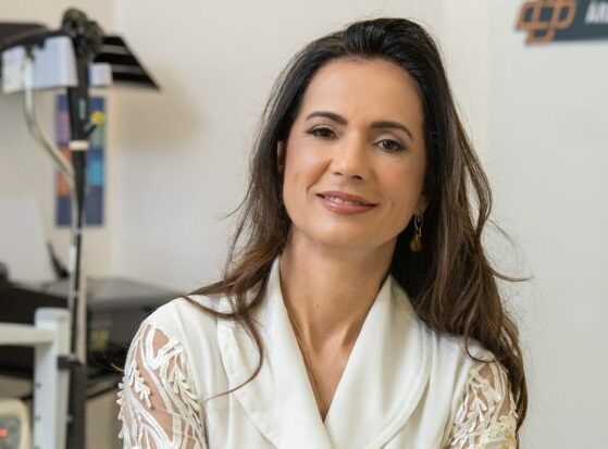 NÍVEA SANTOS