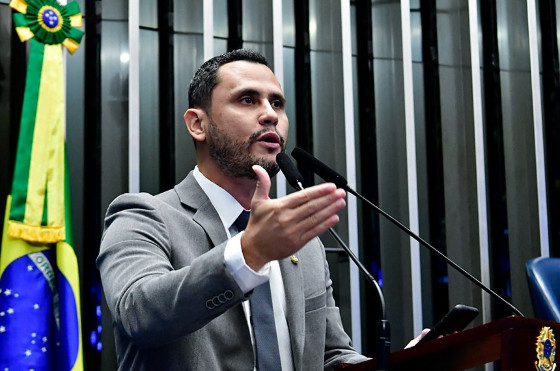 SENADOR CLEITINHO