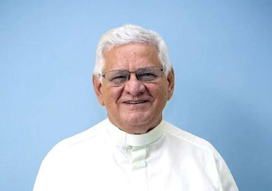 DEUSÉDIT M. DE ALMEIDA