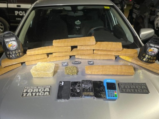 TABLETES DE DROGAS 22 06.jpg