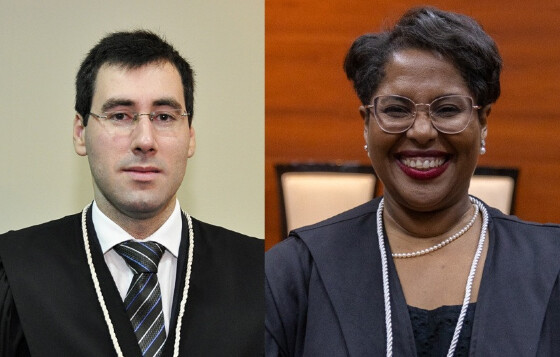Juízes afastados