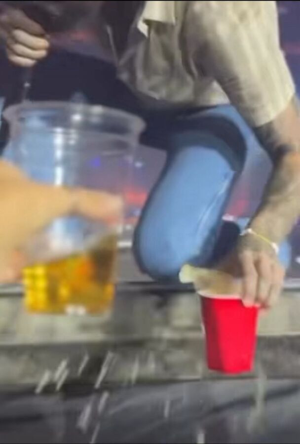 POST MALONE CAINDO