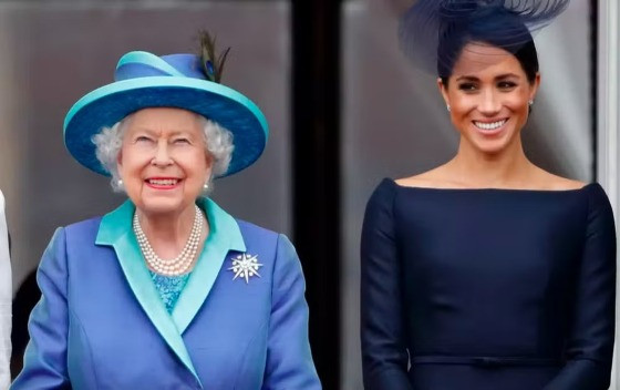 RAINHA ELIZABET E MEGHAN MARKLE.jpg