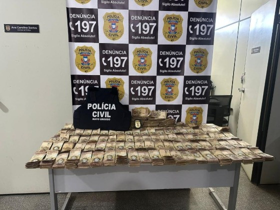 dinheiro boliviano 