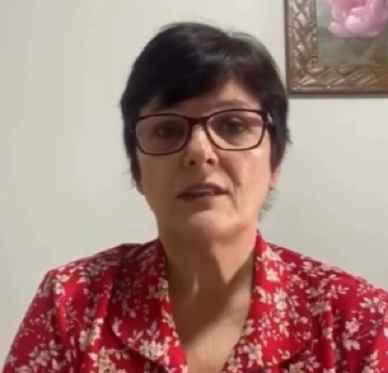 DONA VERA, MÃE DO AMANTE MORTO IVAN BONOTTO DIZ QUE MÉDICA TINHA SENHA E CONFIRMA CASO EXTRACONJ