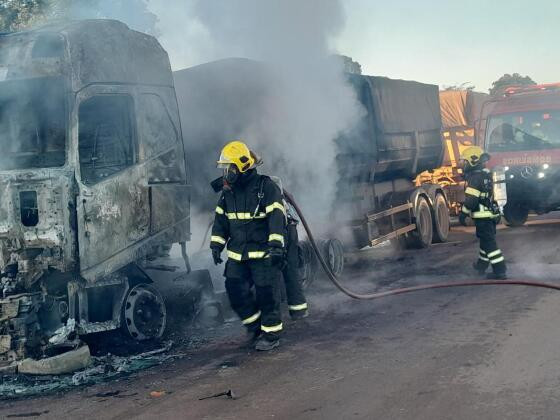 Incêndio carreta