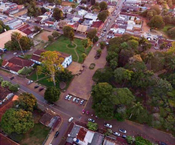 cidade de chapada dos guimaraes .jpg