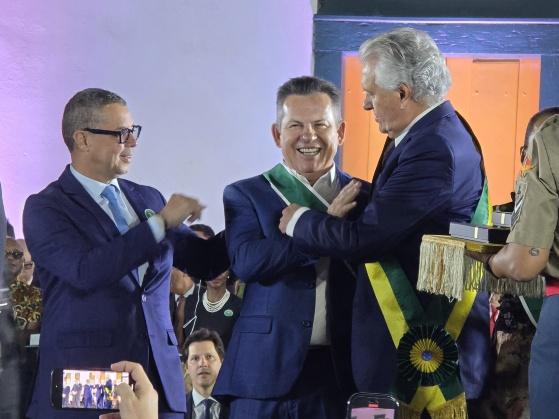 mauro comenda anhanguera