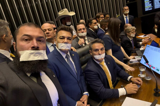 deputados esparadrapo