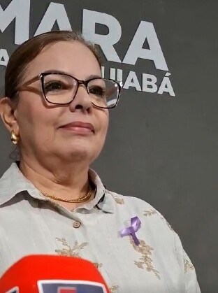 paula calil 
