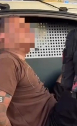Três suspeitos de assalto a joalheria são presos em flagrante 