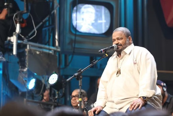 ARLINDO CRUZ.jpg