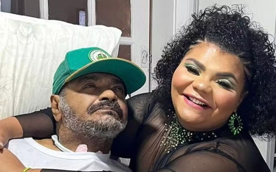 FLORA CRUZ E ARLINDO CRUZ.jpg