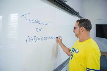 https://cdn.hnt.com.br/storage/webdisco/2025/08/12/370x278/8842d08b5979e0dd7d617aae7d3fc0c9.jpg