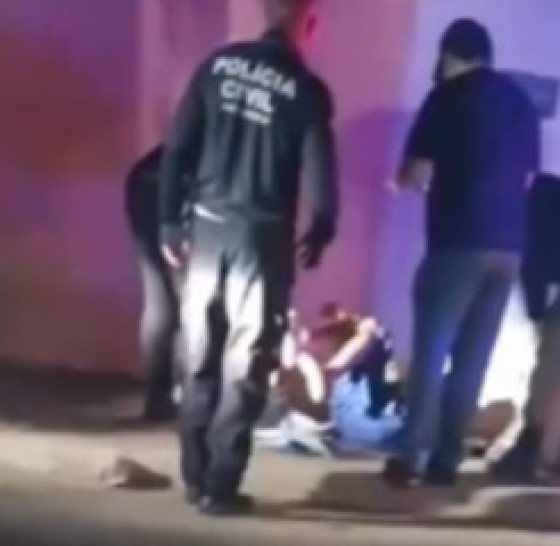 Polícia investiga morte de homem encontrado em lona em Cuiabá 