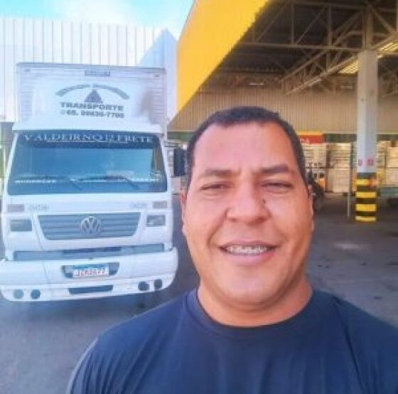 caminhoneiro encontrado morto em bau