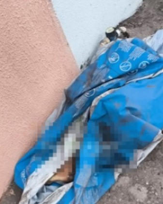 Polícia investiga morte de homem encontrado em lona em Cuiabá 
