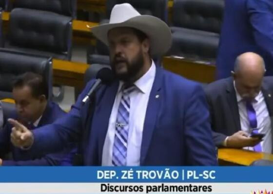 Zé Trovão ameaça Moraes na Câmara, depois recua: 'Vamos acabar com sua vida'