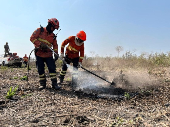 COMBATE A INCENDIO .jpg