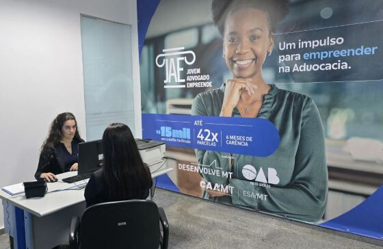 jovem advogado empréstimo 